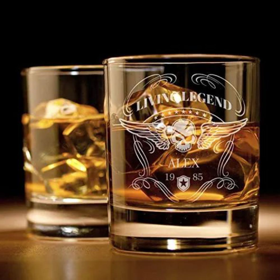 Personalisiertes Whiskey Glas "LIVING LEGEND" - Wunschname und Geburtsjahr - FOTOFOL