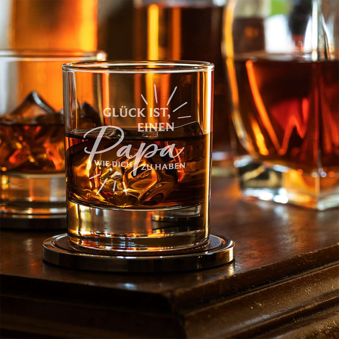 Personalisiertes Whiskey Glas "Glück ist, einen Papa wie dich zu haben" - FOTOFOL