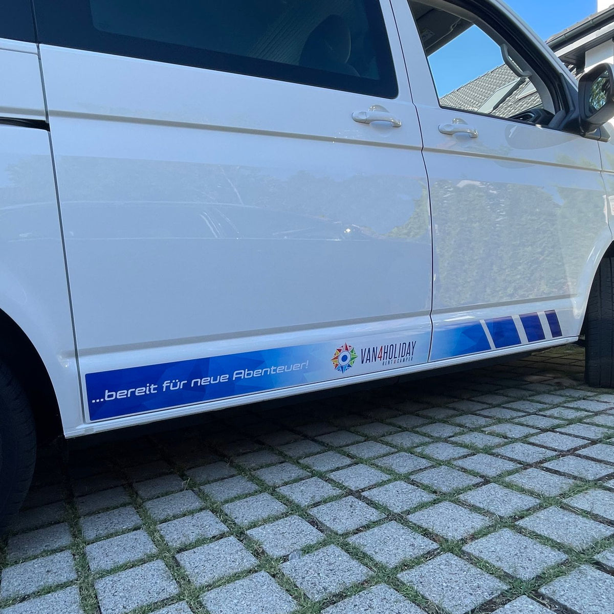 Fotofol - Seitenstreifen für VW T6.1 oder T6 mit individuellem Wunschtext und Logo