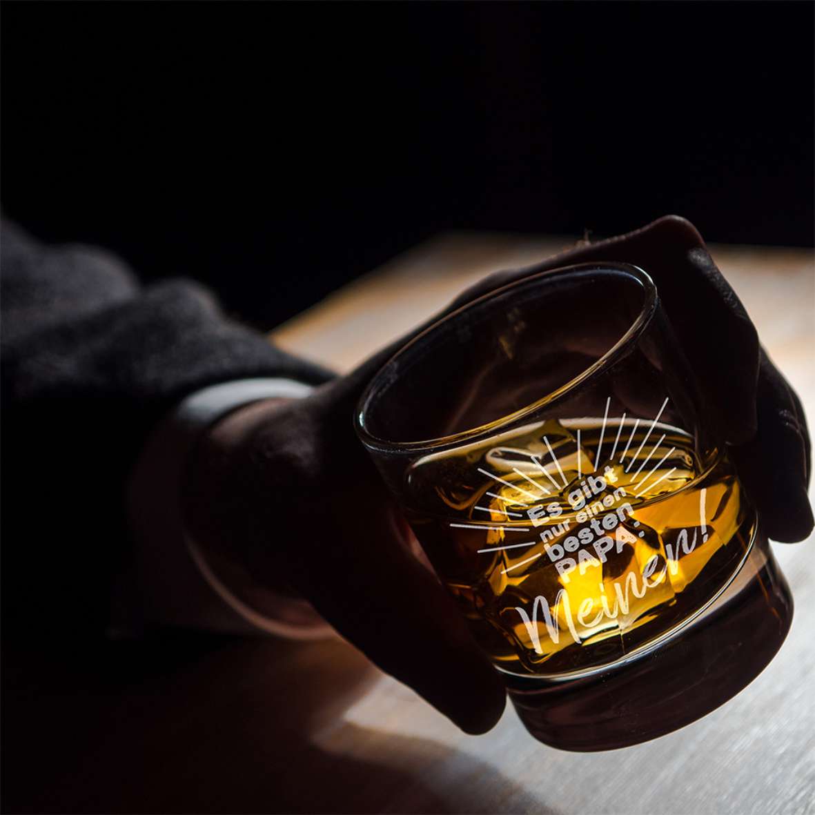 Personalisiertes Whiskey Glas "Es gibt nur einen besten PAPA" - FOTOFOL