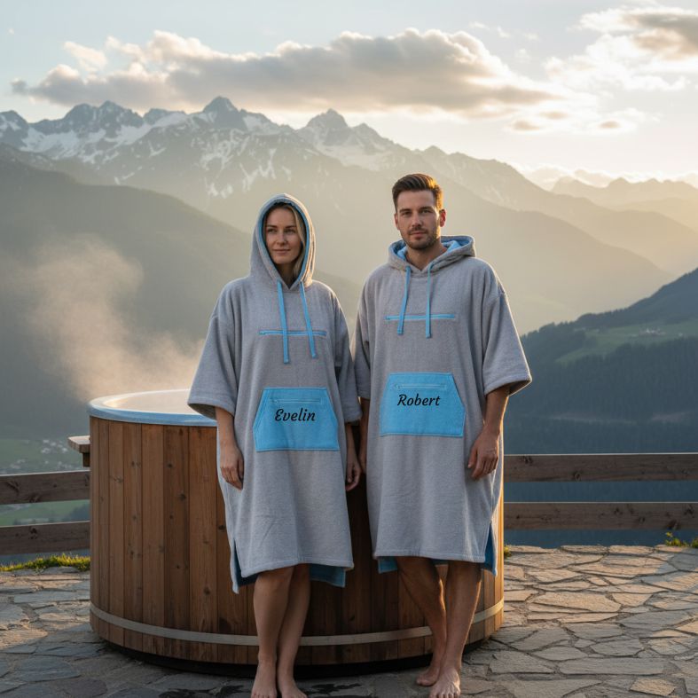 FOTOFOL - Badeponcho Unisex aus 100% Baumwolle PERSONALISIERT mit Name Kapuzen-Bademantel