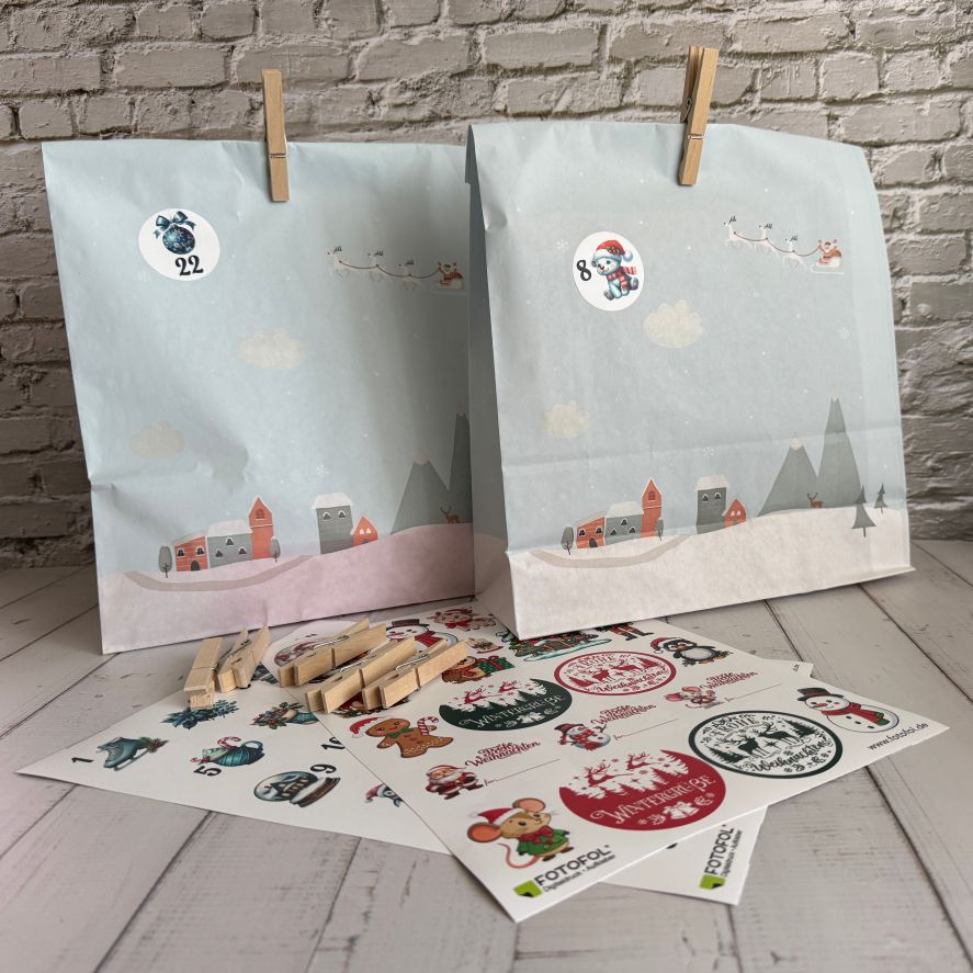 Adventskalender Set L – 24 Geschenktüten 27 x 33 x 10  cm mit Zahlen & Klammern - FOTOFOL