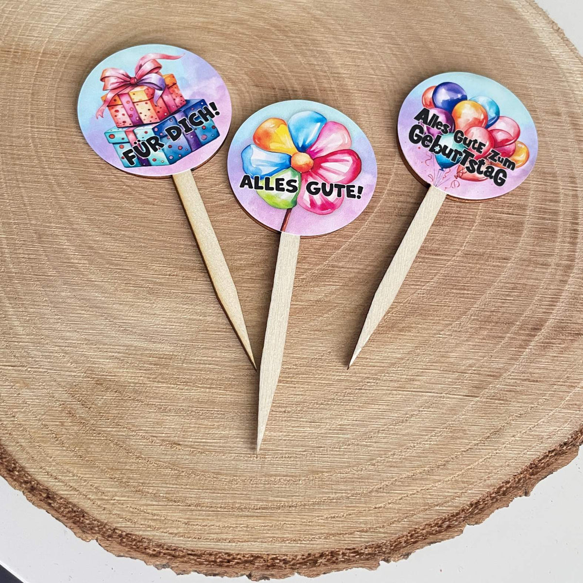 Cupcake Stecker 12er Set aus Holz mit Aufklebern - FOTOFOL